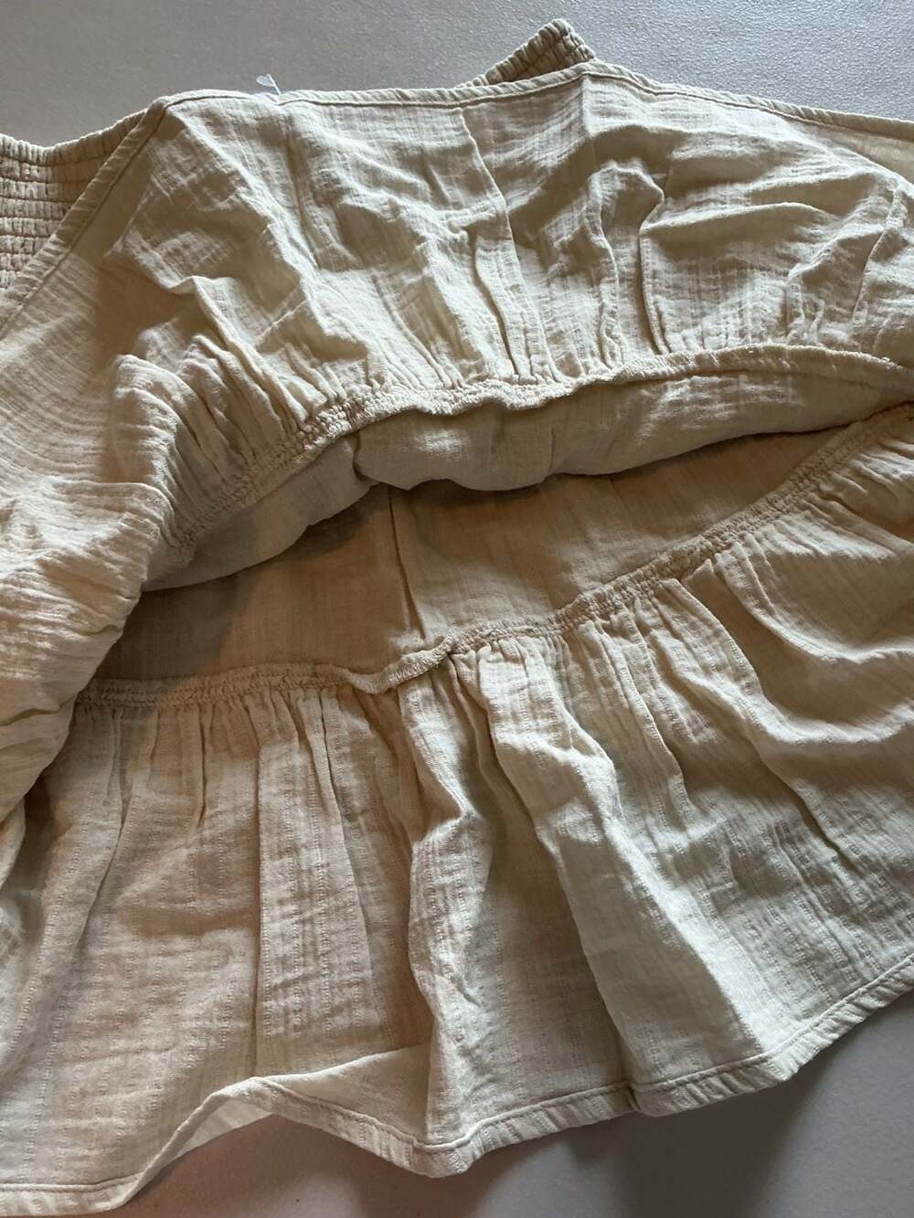 Universal Thread Ruffle Mini Skirt Size XS Tan - Picture 4 of 4